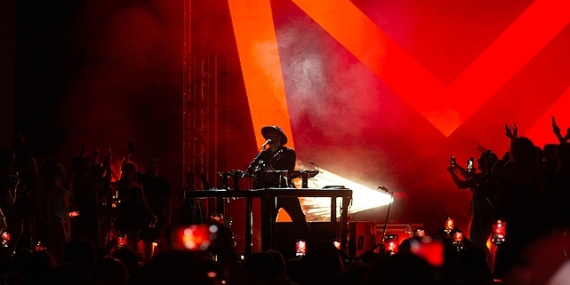 Dünyanın en ünlü müzik ikonlarından Monolink Cullinan Belek'te eşsiz bir performansa imza attı