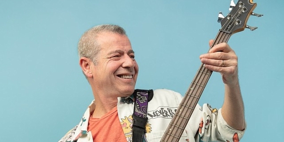 Türk Pop Müziğinin Efsane İsmi Levent Yüksel Yapı Kredi bomontiada “World Akustik" sahnesinde