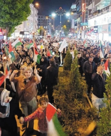 Vanlılar Filistin için yürüyecek