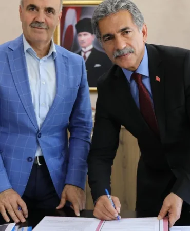 bursa-gemlik-te-genc-yetenekler-desteklenecek-1726381731-65_large.webp