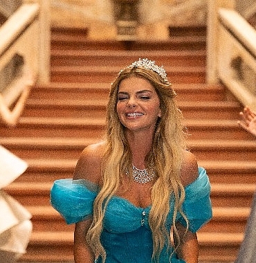 pelin-karahan-tete-ve-masal-ruyalar-diyari-icin-prenses-oldu.jpg