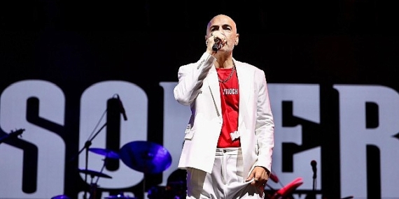 Tokat Belediyesi'nin 30 Ağustos Etkinliklerinde Soner Sarıkabadayı Rüzgarı Esti