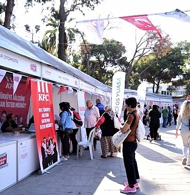 bornova-belediyesinden-istihdam-atagi