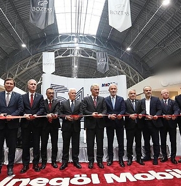 dunyanin-mobilyasini-ureten-inegolde-fuar-basladi