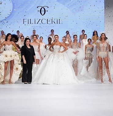 filiz-cekil-bursada-muhtesem-bir-defileye-imza-atti