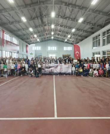 gelecegin-sampiyon-raketleri-korta-cikti-1729949686-856_large.webp