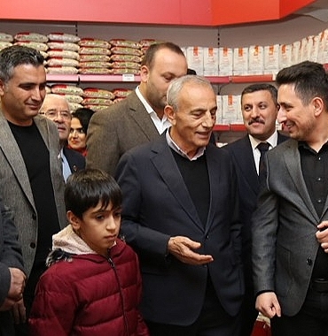 kucukcekmecede-sosyal-dayanisma-iki-yeni-merkezle-gucleniyor