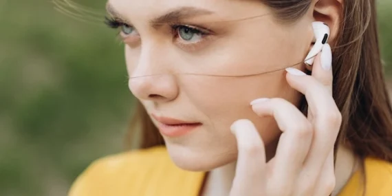 Kulaklık kullanımını günde 60-90 dakika arasında tutun!