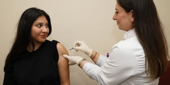 Üsküdar Belediyesi’nden ücretsiz HPV aşısı