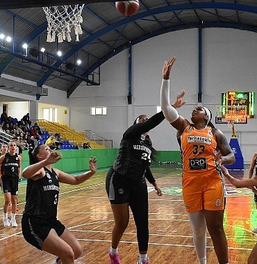 gurespor-sampiyonluk-yolunda-namaglup-ilerliyor