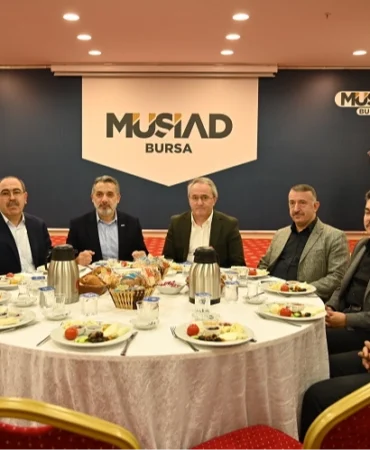 musiad-bursa-ile-milli-egitim-den-is-birligi-toplantisi-1733577450-329_large.webp