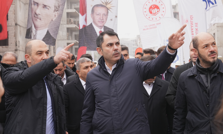 deprem-bolgesinde-8230-20250126125453-1737897056-144-x750