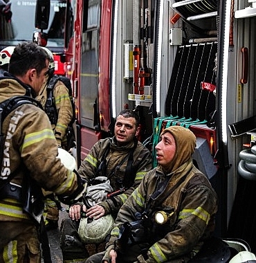 istanbul-itfaiyesi-24-948-yangina-mudahale-etti