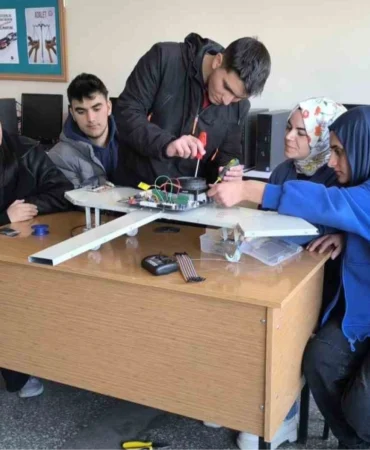 muslu-ogrencilerin-ozel-projesine-msb-daveti-1735909570-951_large.webp