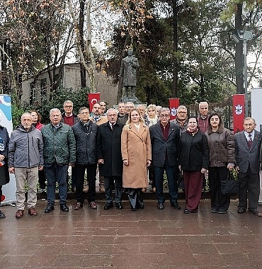 nazim-hikmet-konakta-anildi