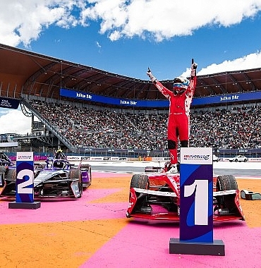 nissan-formula-e-takimi-mexico-cityde-muhtesem-bir-zafer-elde-etti