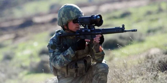 Irak ve Suriye’nin kuzeyinde 36 terörist etkisiz!