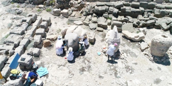 Nemrut’un dev heykellerine ‘nano’ dokunuş