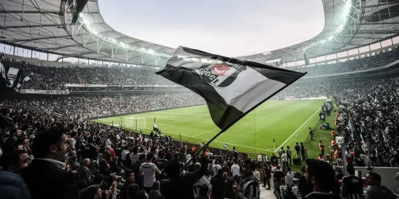 Beşiktaş Avrupa Ligi’ne veda etti