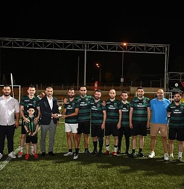 kartepe-belediyesinde-futbol-coskusu