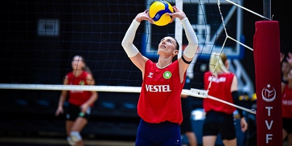 Vestel, kadın sporunu desteklemeye Manisa’da devam ediyor