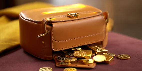 Rüyada Altın Dolu Çanta Bulunması Ne Anlatıyor?
