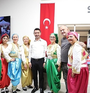 bayrakli-belediyesinden-izmir-fuarina-muhtesem-final