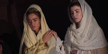 mevlana-mest-i-ask-kostumleri-icin-2500-metre-kumas-kullanildi