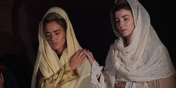 ‘Mevlana: Mest-i Aşk’ kostümleri için 2500 metre kumaş kullanıldı