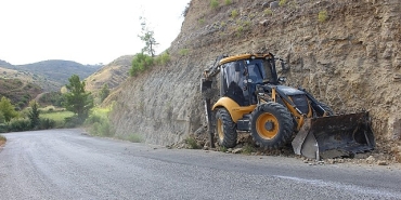 buyuksehirden-manavgat-yollarinda-kis-mesaisi