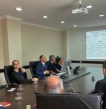 ege-universitesinde-turk-dunyasinin-dil-birligi-konusuldu