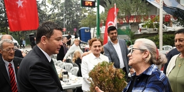 baskan-erkan-aydin-gonullere-dokundu