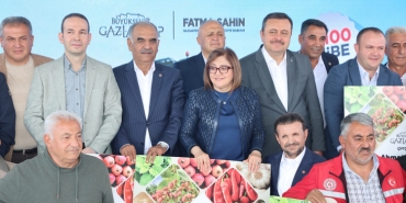 gaziantep-buyuksehir-in-turkiye-ye-ornek-yuzde-yuz-hibe-ile-mazot-destegi-suruyor-4-1762674256-165-x750